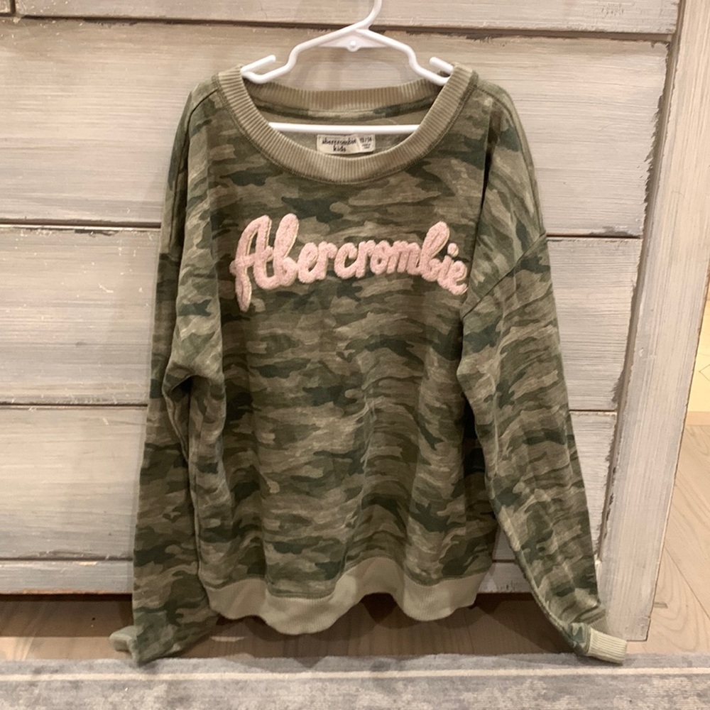 Girls Abercrombie sweatshirt